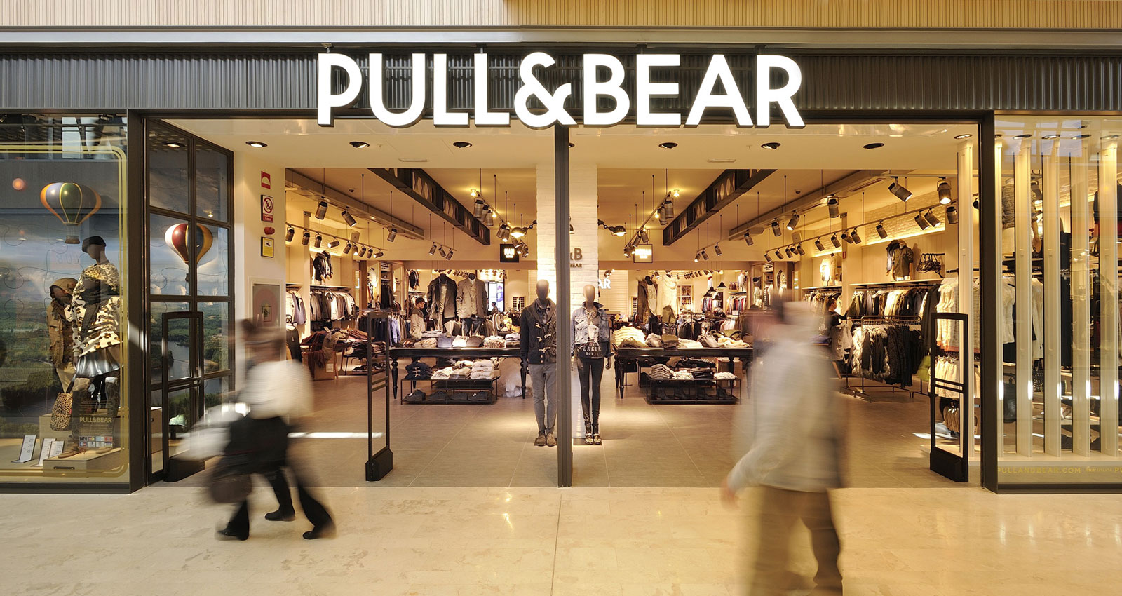 pull-and-bear
